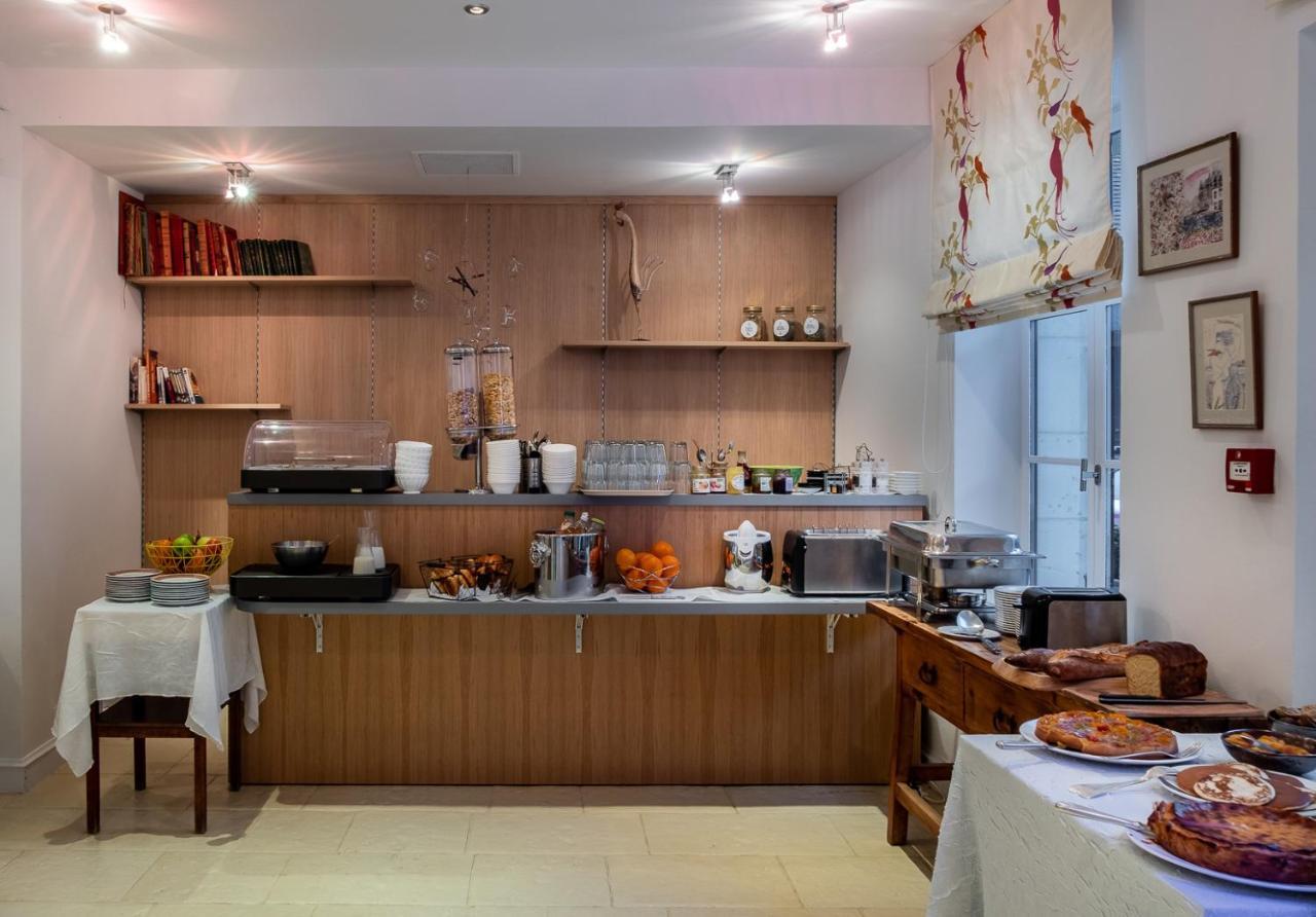 Auberge Du Bon Laboureur Chenonceaux Exterior foto The kitchen at the Oxford Internet Institute